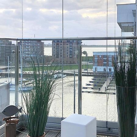 Port Marina "Schlagseite" Apartment Бремерхавен Екстериор снимка